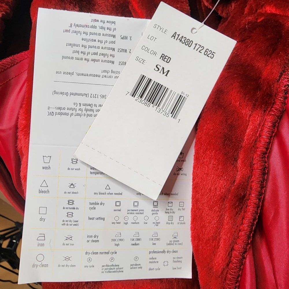 Anne Klein Red Faux Fur Lined Coat with Faux Fur Collar, Women's Small NWT - Picture 6 of 10